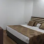 奥尔比亚酒店 酒店